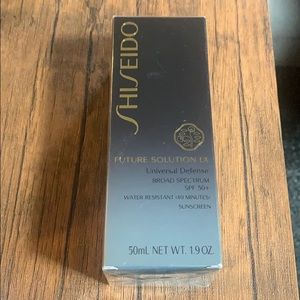 Future Solution LX Universal Defense SPF 50+